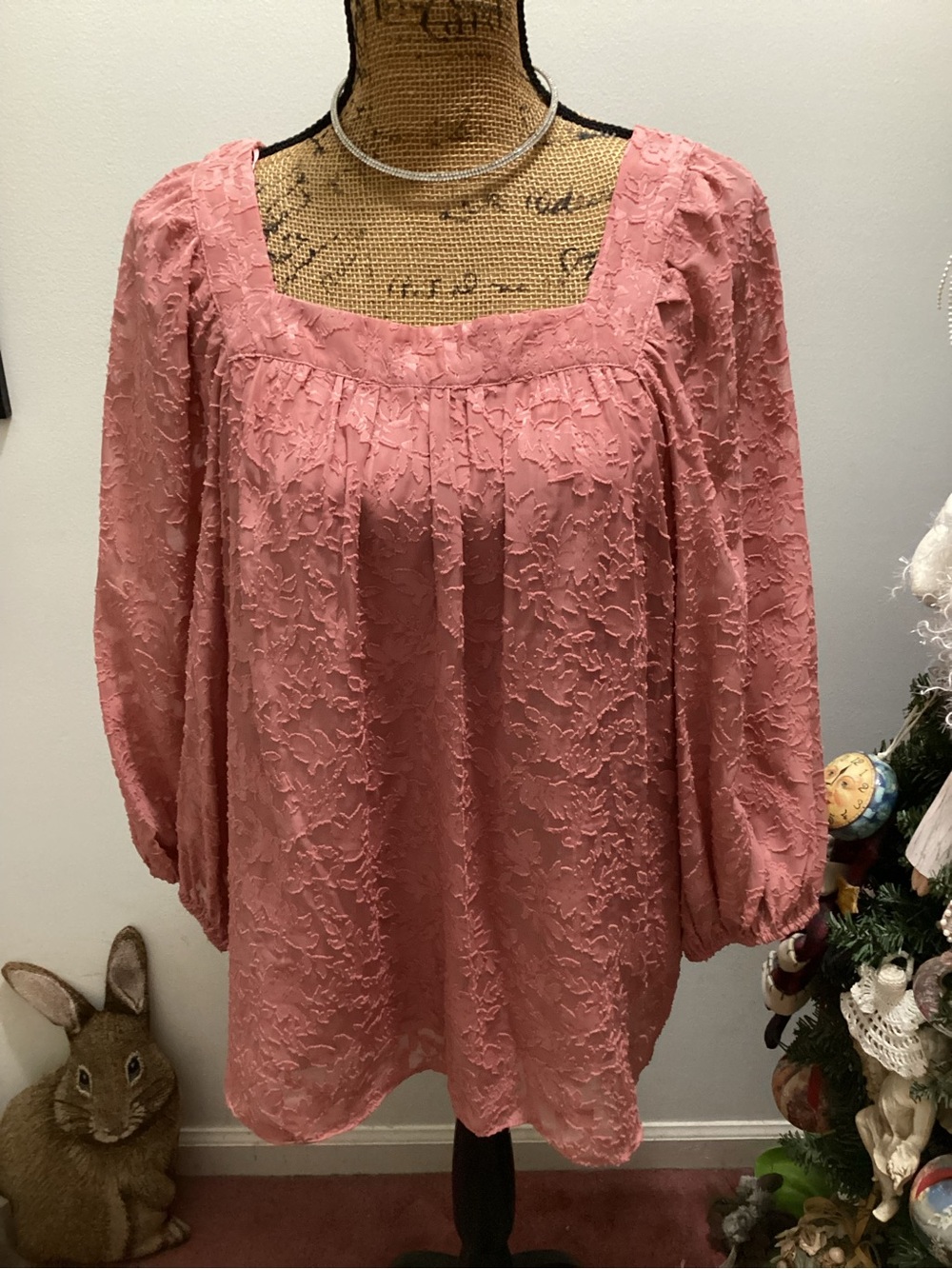 Lauren Conrad Elagant Top